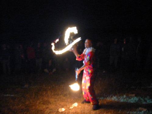 12. clown fireshow by =mrk=
