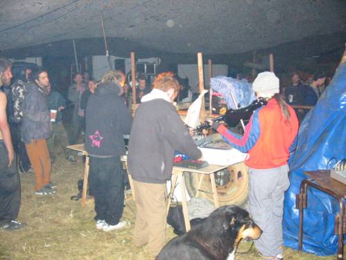 8. live act fr by =m=